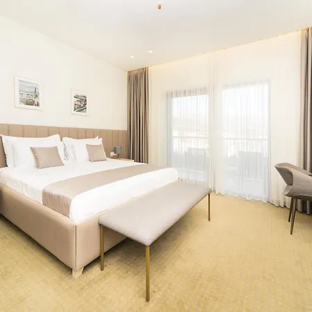 Pima 4* Budva